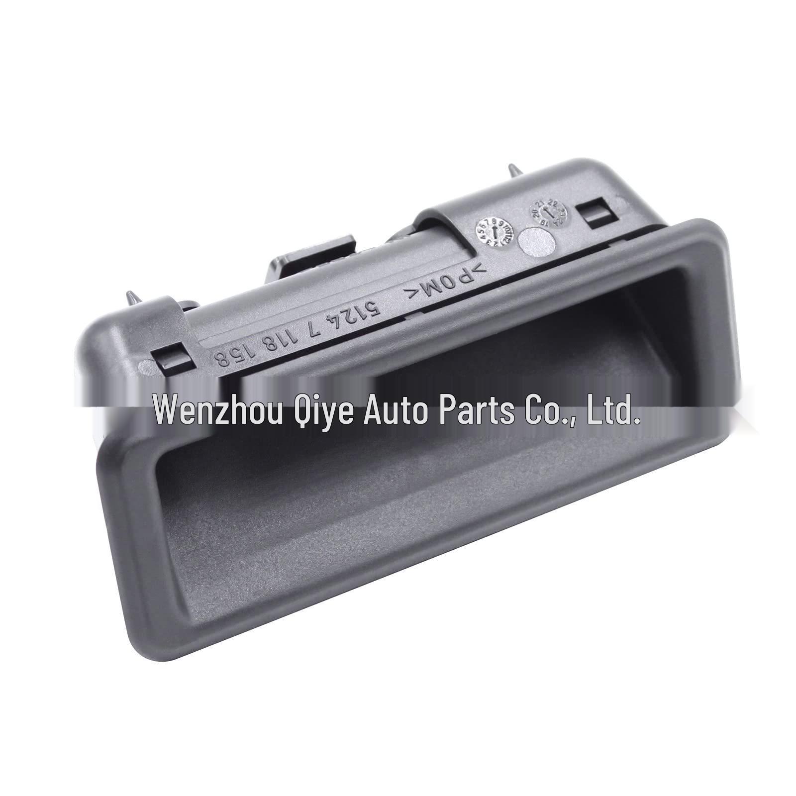 Кнопка переключателя багажника и задней двери BMW E60/E90 (Деталь №51247118158) Other
Кнопка переключателя багажника и задней двери BMW E60/E90 (Деталь №51247118158) Other