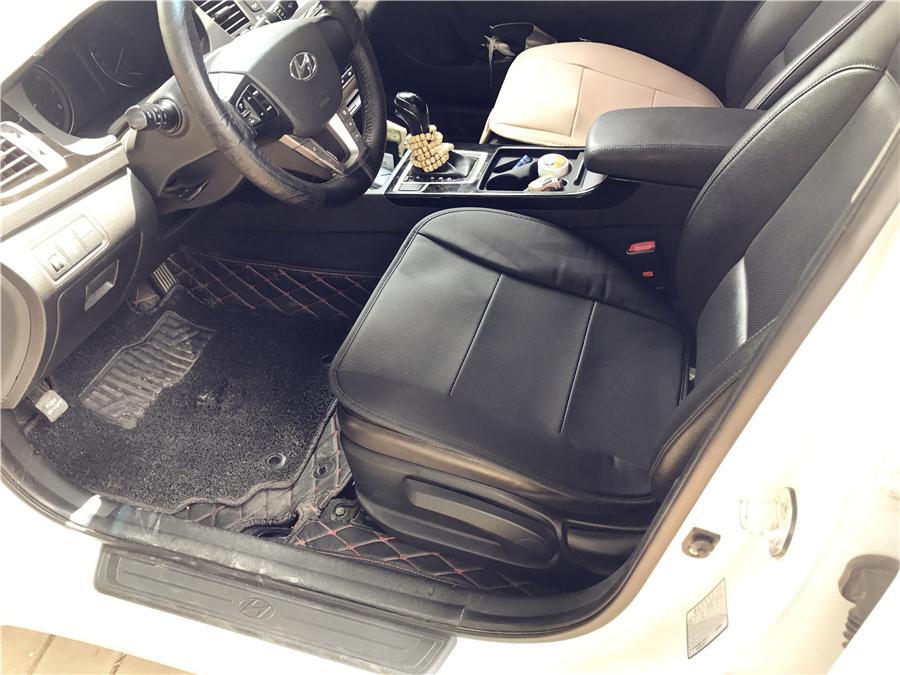Seat cover 96-5 (pair) half pack black
Seat cover 96-5 (pair) half pack black