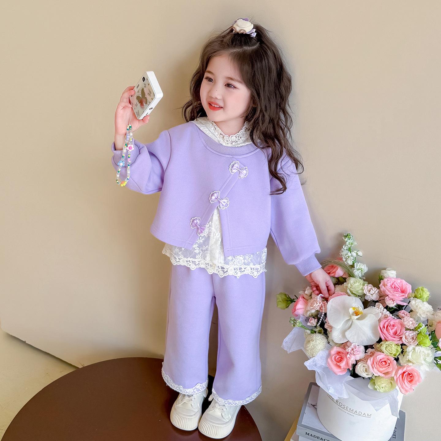 Дівчачий весняний комплект 2025 року, імітація двійки: Топ з довгим рукавом та повсякденні штани на осінь 140 cm
Дівчачий весняний комплект 2025 року, імітація двійки: Топ з довгим рукавом та повсякденні штани на осінь 140 cm