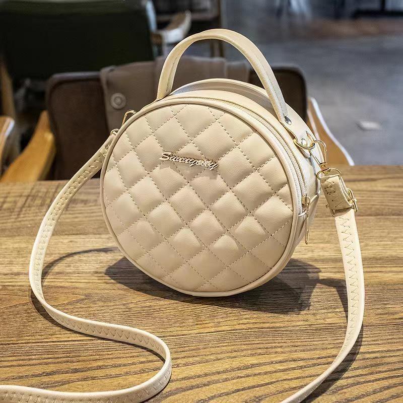 Trendy Korean-Style Women s Round Diamond Lattice Shoulder Bag, 2026 бежевий
Trendy Korean-Style Women s Round Diamond Lattice Shoulder Bag, 2026 бежевий