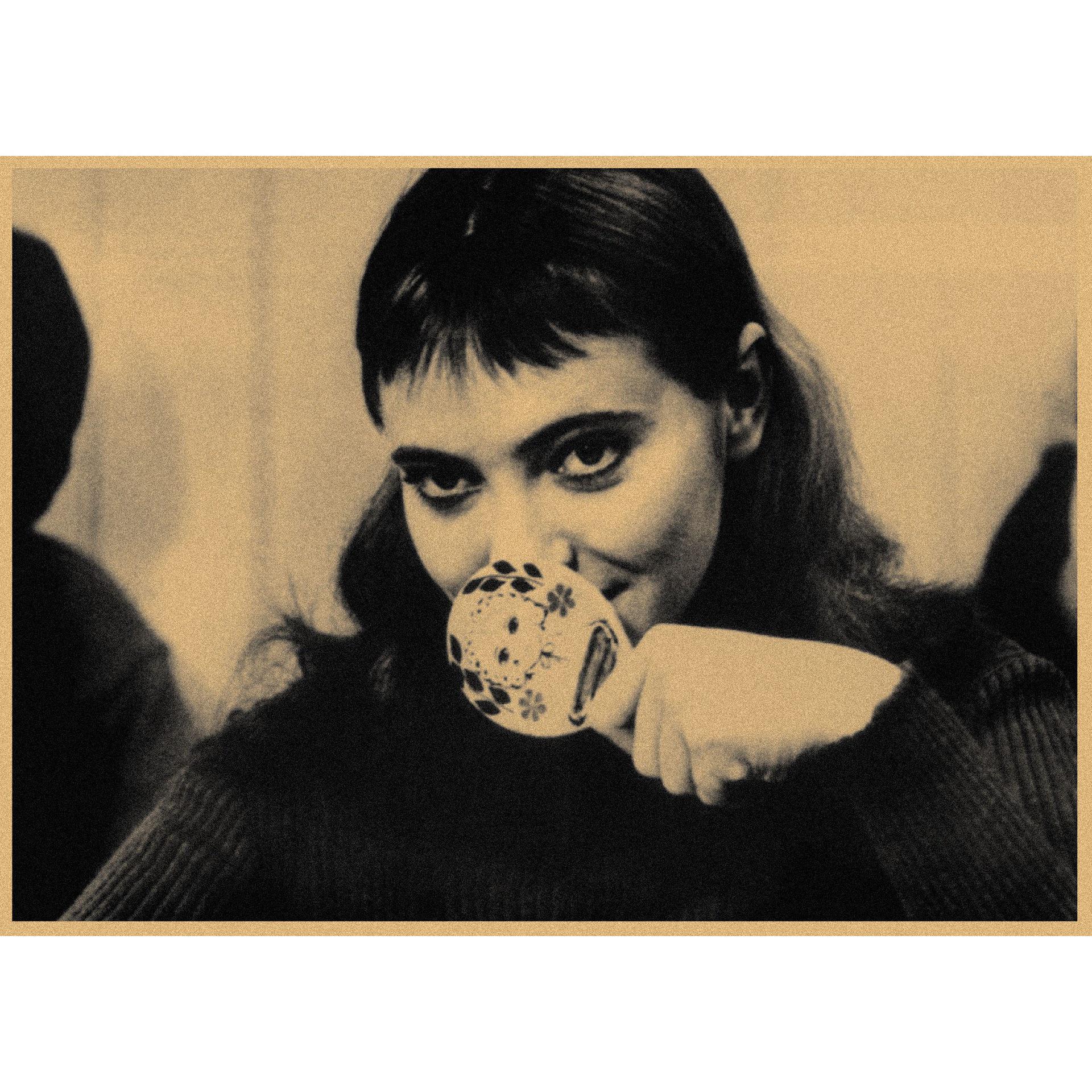 Jean-Luc Godard Retro Movie Poster - Kraft Paper Wall Decor 283 29.7X42cm(A3)
Jean-Luc Godard Retro Movie Poster - Kraft Paper Wall Decor 283 29.7X42cm(A3)