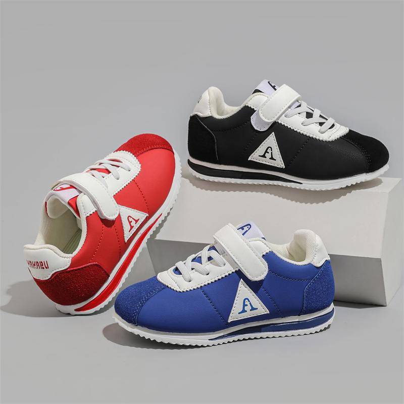 Boys Sports Shoes Girls Non-slip Running Shoes Children s Soft Sole Comfortable Shoes 23 чёрный
Boys Sports Shoes Girls Non-slip Running Shoes Children s Soft Sole Comfortable Shoes 23 чёрный