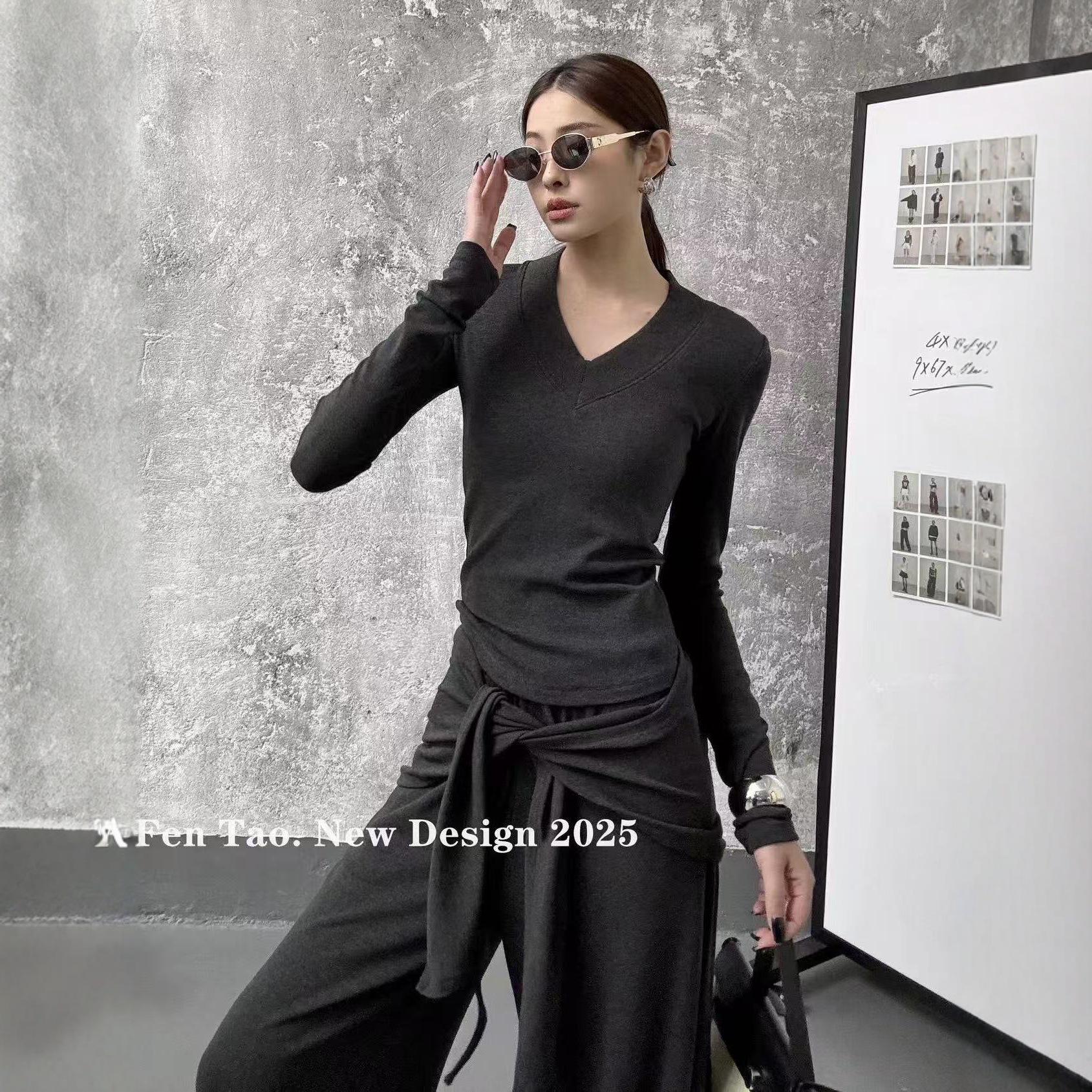 2025 Women s Knit Shawl V-Neck Top & Wide-Leg Pants Set Large чорний
2025 Women s Knit Shawl V-Neck Top & Wide-Leg Pants Set Large чорний