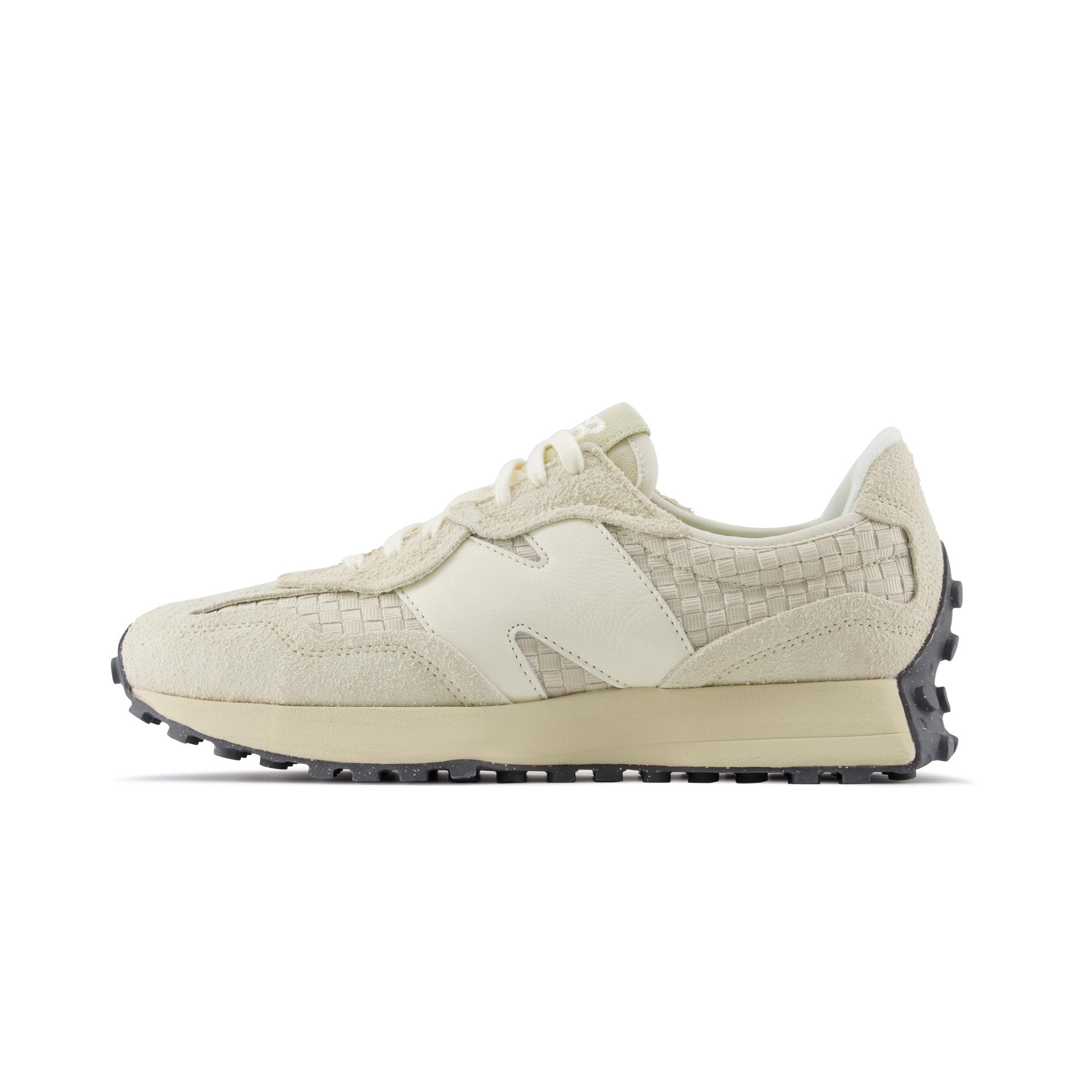 New Balance 327 Woven Pack - Pale Moss Unisex Sneakers Green Sandstone U327WOA 36
New Balance 327 Woven Pack - Pale Moss Unisex Sneakers Green Sandstone U327WOA 36