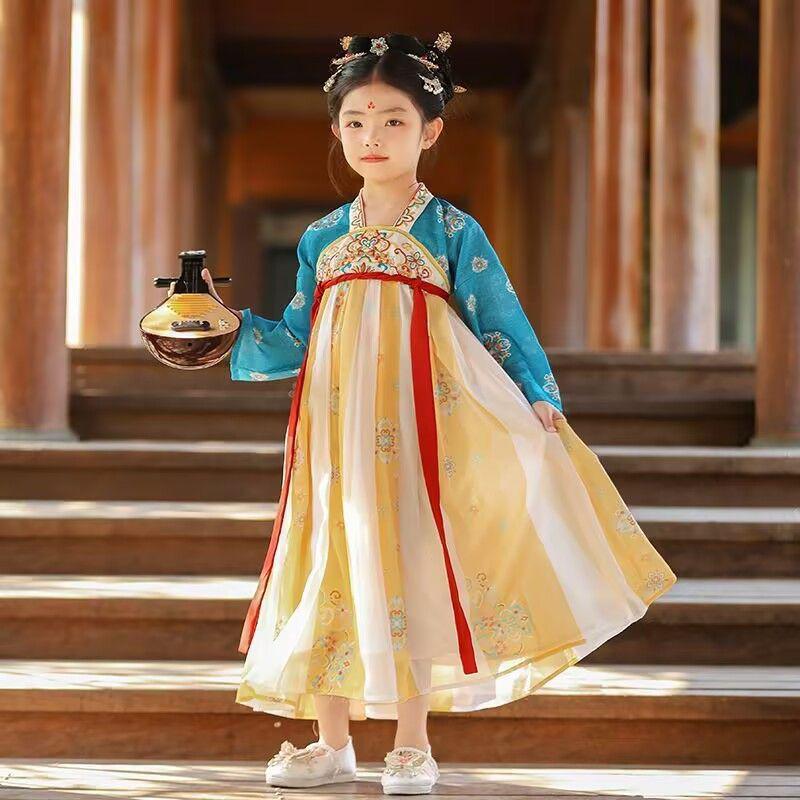 Girls Tang Dynasty Hanfu Dance Costume - Classical Chinese Style for Performances. 160
Girls Tang Dynasty Hanfu Dance Costume - Classical Chinese Style for Performances. 160