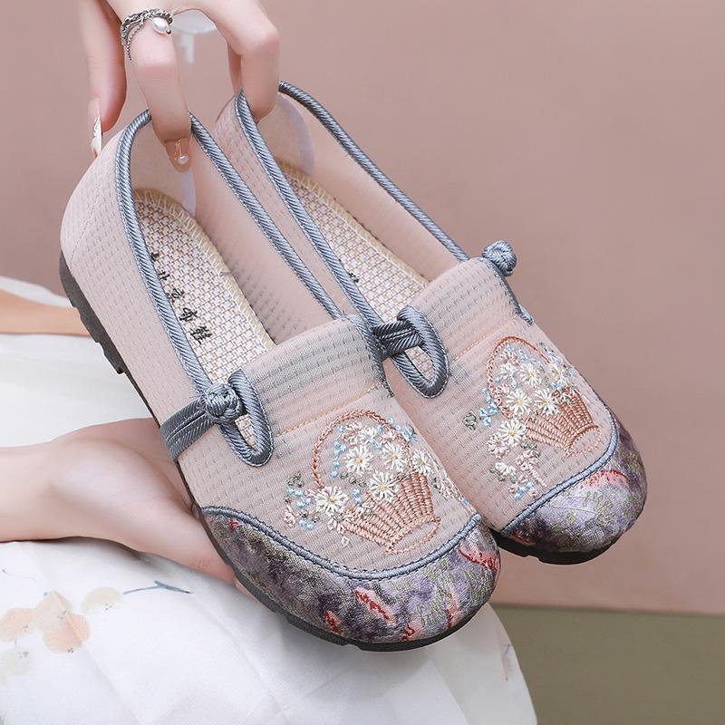 Fashion 2025 summer new women s shoes breathable comfortable lightweight women s shoes anti-skid wear-resistant ladies single shoes 35 серый
Fashion 2025 summer new women s shoes breathable comfortable lightweight women s shoes anti-skid wear-resistant ladies single shoes 35 серый