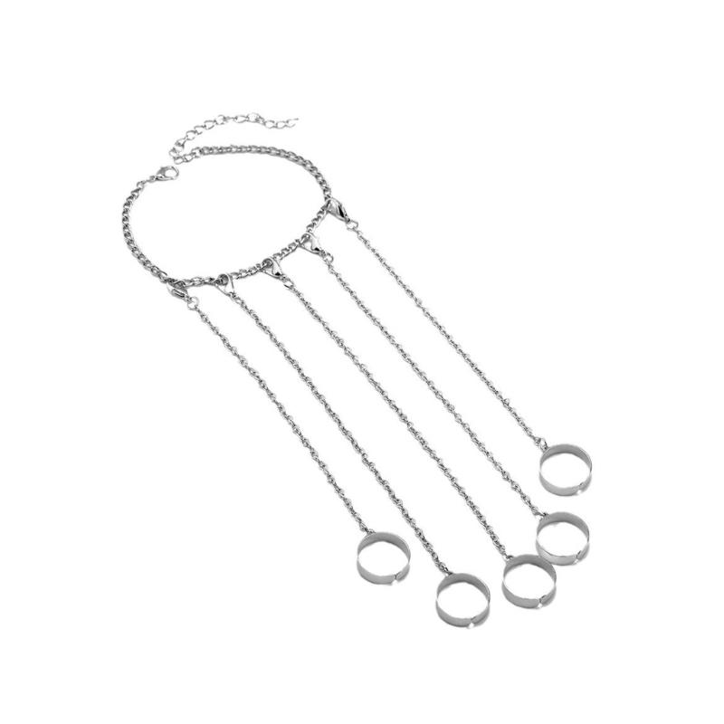 Панковский браслет с цепочками и кисточками, с кольцами на вспомогательные пальцы, готическая ручная портупея, хип-хоп цепочка Курапика для женщин, украшение для рук. серебряный
Панковский браслет с цепочками и кисточками, с кольцами на вспомогательные пальцы, готическая ручная портупея, хип-хоп цепочка Курапика для женщин, украшение для рук. серебряный