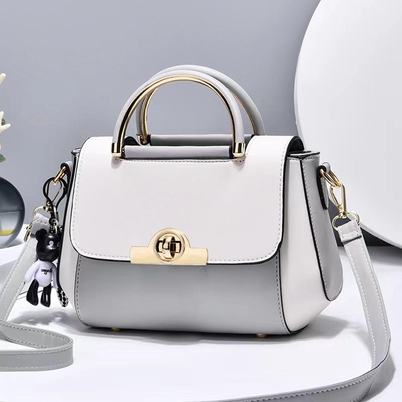 Shoulder messenger bag Atmospheric women s versatile summer new fashion women s mobile phone bag Mom bag
Shoulder messenger bag Atmospheric women s versatile summer new fashion women s mobile phone bag Mom bag