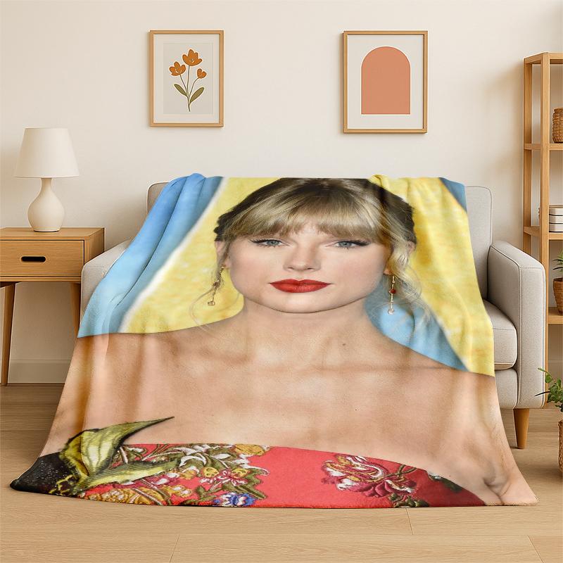 Singer T-Taylor Singer Music Flannel Blanket Soft Warm Throw Blanket for Bedroom Living Room Bed Travel Camping Picnic Gift 75x90cm
Singer T-Taylor Singer Music Flannel Blanket Soft Warm Throw Blanket for Bedroom Living Room Bed Travel Camping Picnic Gift 75x90cm