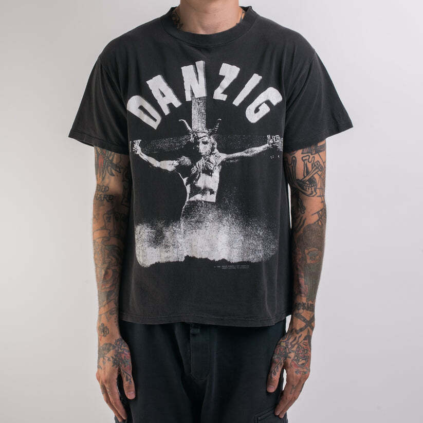 1990 Danzig Uncensored black T-Shirt Unisex heavy cotton 90s Unisex T-Shirt S
1990 Danzig Uncensored black T-Shirt Unisex heavy cotton 90s Unisex T-Shirt S