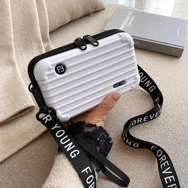 Многофункциональная косметичка и несессер в корейском стиле с жестким корпусом: Портативный, вместительный чемодан-кроссбоди для женщин
Многофункциональная косметичка и несессер в корейском стиле с жестким корпусом: Портативный, вместительный чемодан-кроссбоди для женщин