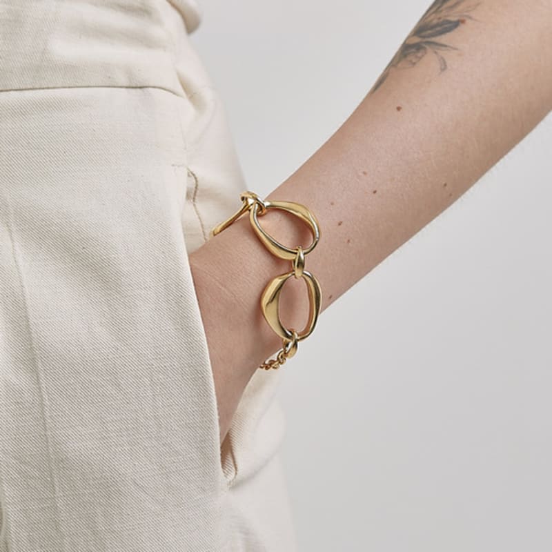 OYA HEPWORTH Bracelet GOLD
OYA HEPWORTH Bracelet GOLD