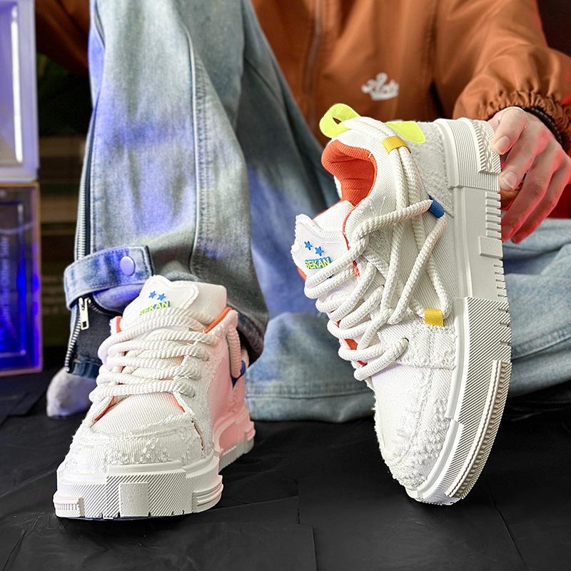 Youpin 2025 new men s shoes niche design bread shoes men s cloth surface casual Guochao shoes men s live broadcast new models 39
Youpin 2025 new men s shoes niche design bread shoes men s cloth surface casual Guochao shoes men s live broadcast new models 39