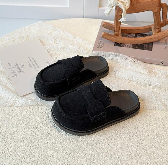 Minimalist Design Children Clogs Shoes Girls New Style Comfortable Soft Bottom Platform Slippers for Kids Girl Chic Shoes 36
Minimalist Design Children Clogs Shoes Girls New Style Comfortable Soft Bottom Platform Slippers for Kids Girl Chic Shoes 36