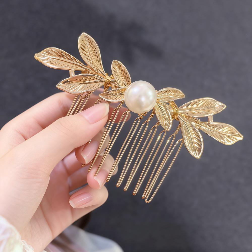Metal Flower Hairpins Fashion Bridal Gold Color Hair Clip Pins Wedding Bride Hair Comb For Women Hair Accessories
Metal Flower Hairpins Fashion Bridal Gold Color Hair Clip Pins Wedding Bride Hair Comb For Women Hair Accessories