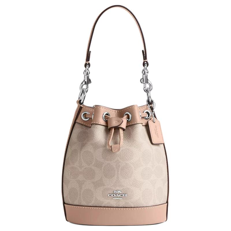 COACH Dempsey 15 brand logo drawstring closure coated canvas and leather shoulder bucket bag crossbody tote mini women s light khaki коричневий
COACH Dempsey 15 brand logo drawstring closure coated canvas and leather shoulder bucket bag crossbody tote mini women s light khaki коричневий