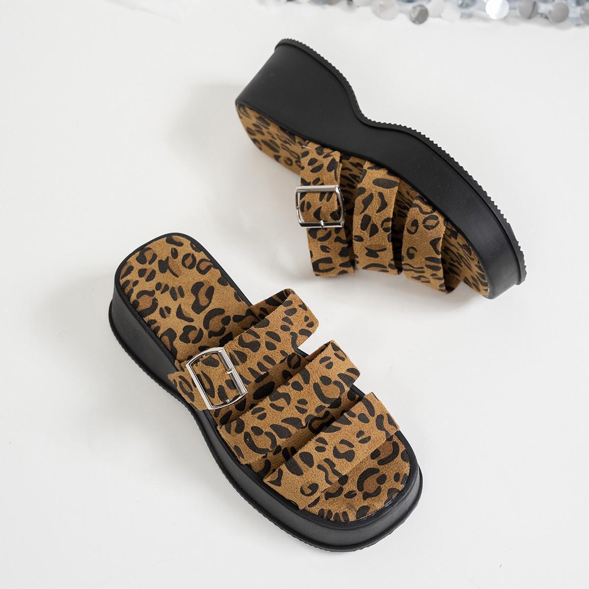 тапочки на толстой подошве с леопардовым принтом женские 2054 для улицы модный тренд большой размер тапочки на высоком каблуке с одним ремешком 42 цветной печати леопарда
тапочки на толстой подошве с леопардовым принтом женские 2054 для улицы модный тренд большой размер тапочки на высоком каблуке с одним ремешком 42 цветной печати леопарда