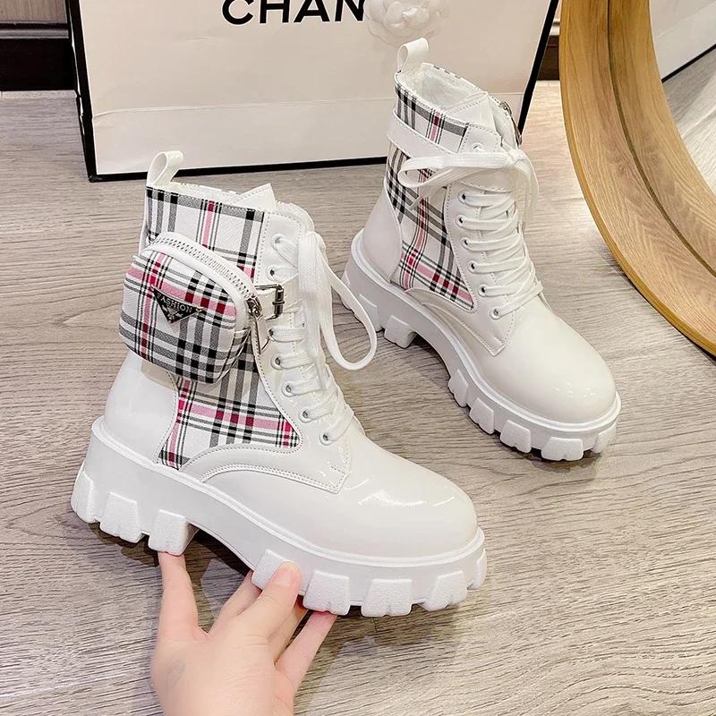 Mid-Calf Short Plush Rubber Boots for Women Hot Sale Winter Solid Med Heel Square Heel Ladies Shoes Lace-up Round Toe Pu Boots
Mid-Calf Short Plush Rubber Boots for Women Hot Sale Winter Solid Med Heel Square Heel Ladies Shoes Lace-up Round Toe Pu Boots