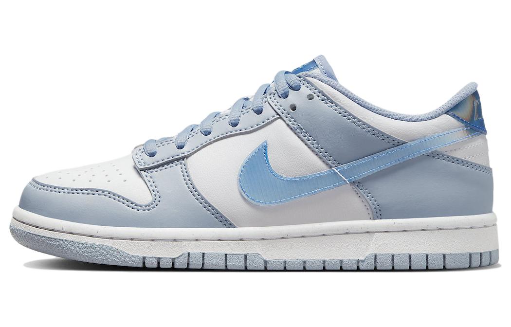 Nike Dunk Low Next Nature Blue Whisper Iridescent GS FJ4668-400 36.5
Nike Dunk Low Next Nature Blue Whisper Iridescent GS FJ4668-400 36.5