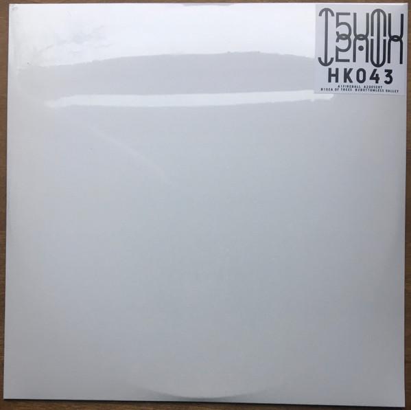 LP Record T5UMUT5UMU Sea Of Trees HK043LP NYEGE NYEGE TAP 2022 Japan Dance Electronica
LP Record T5UMUT5UMU Sea Of Trees HK043LP NYEGE NYEGE TAP 2022 Japan Dance Electronica