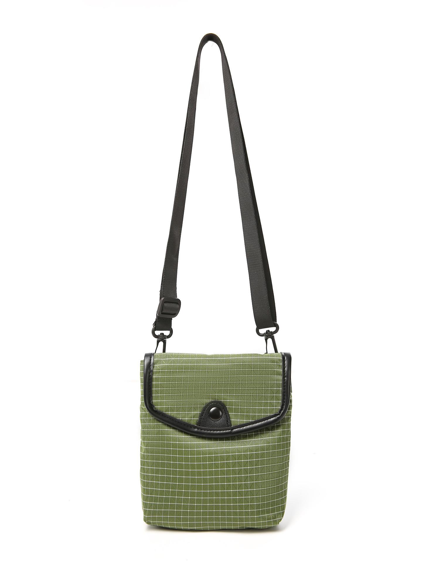 Crossbody Bag with Water-resistant Feature, Multiple Compartments, Suitable for Daily Casual Use, Single Shoulder Bag зелений
Crossbody Bag with Water-resistant Feature, Multiple Compartments, Suitable for Daily Casual Use, Single Shoulder Bag зелений