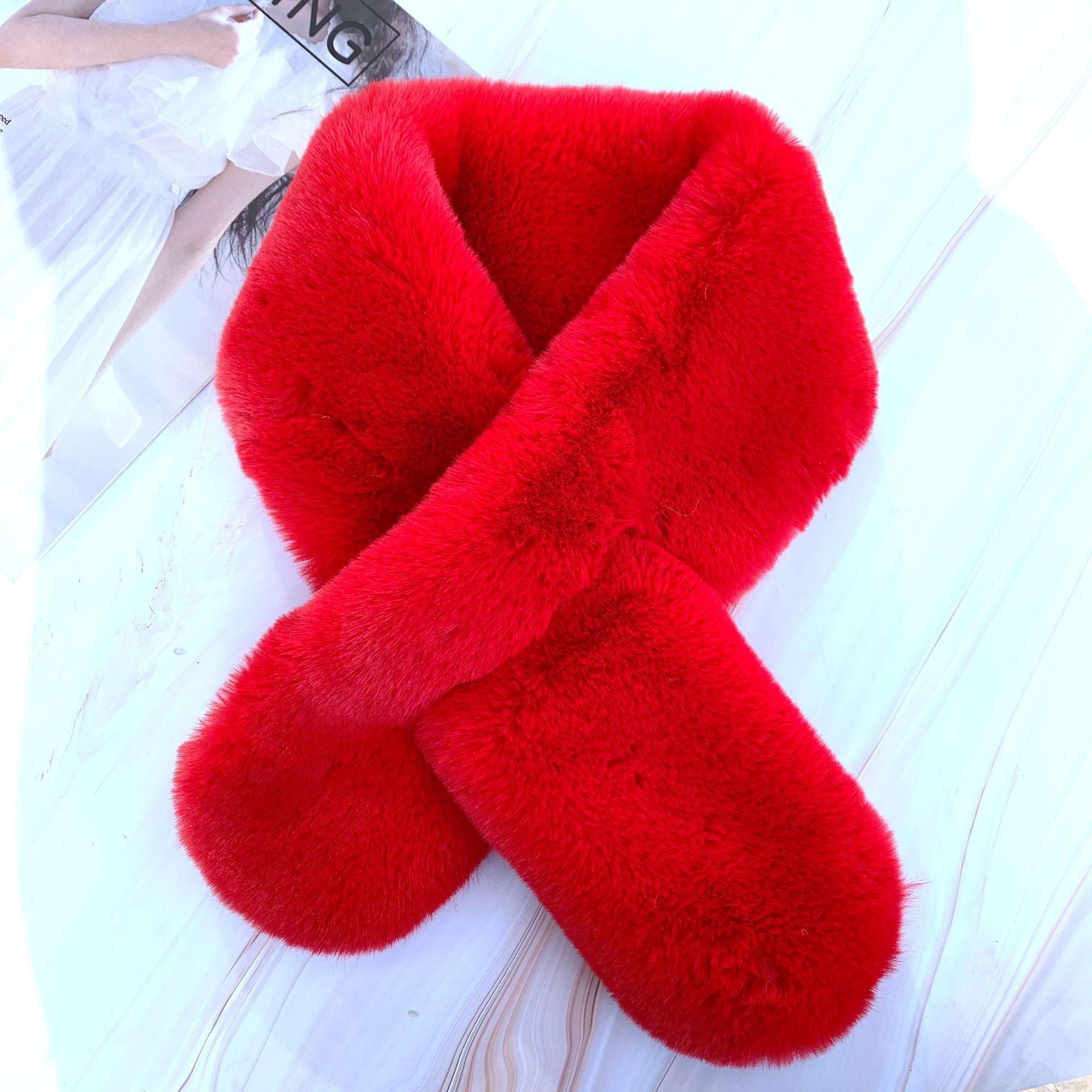 Plush scarf women s autumn and winter warm Korean version of the new double-sided cross scarf imitation rabbit fur thickened solid color 90*13CM
Plush scarf women s autumn and winter warm Korean version of the new double-sided cross scarf imitation rabbit fur thickened solid color 90*13CM