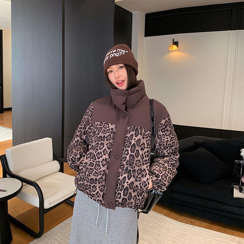 Down cotton-padded clothes, women s short printed stand-up collar, new bread clothes, niche cotton-padded jackets, women s winter XL
Down cotton-padded clothes, women s short printed stand-up collar, new bread clothes, niche cotton-padded jackets, women s winter XL