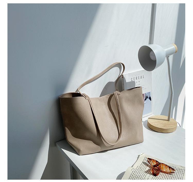 Korean Style Women Shoulder Bag Soft PU Leather Tote Handbag Large Capacity Female Composite Bags Shopping Totes for Women 30cm x 15.5cm x 30cm абрикосовий
Korean Style Women Shoulder Bag Soft PU Leather Tote Handbag Large Capacity Female Composite Bags Shopping Totes for Women 30cm x 15.5cm x 30cm абрикосовий