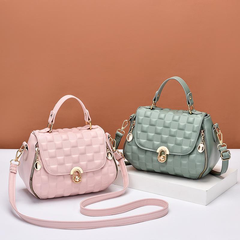 2025 summer new super fire apple bag large capacity shoulder portable messenger mother bag female зелений
2025 summer new super fire apple bag large capacity shoulder portable messenger mother bag female зелений