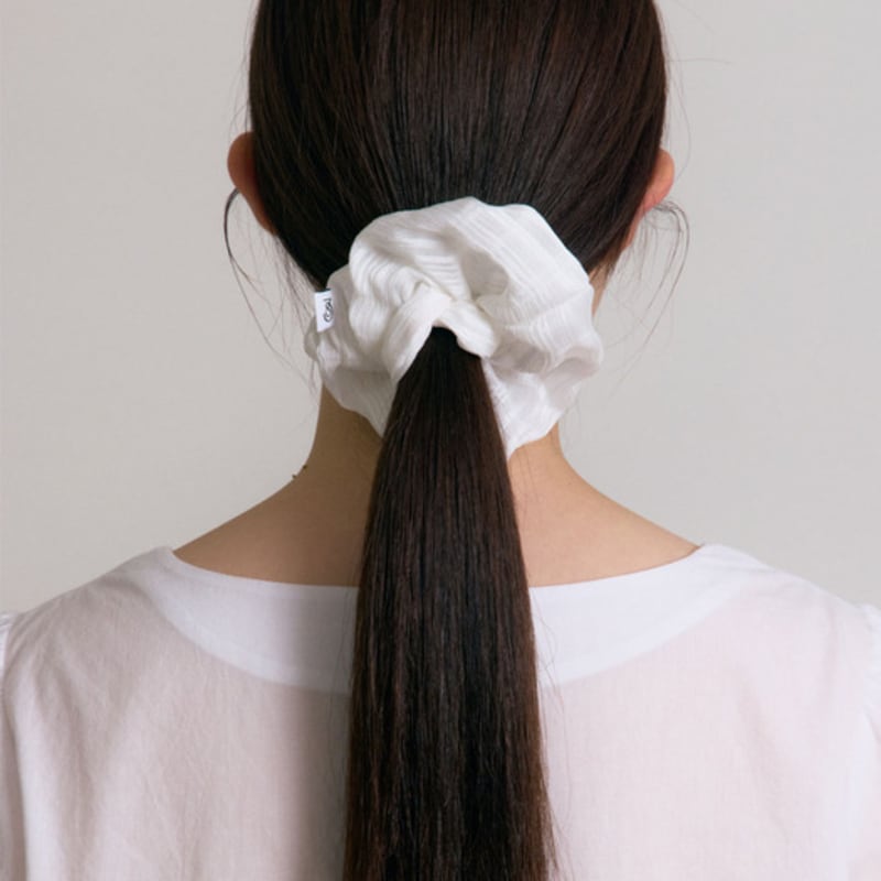 38comeoncommon Прозрачная резинка-скранч (белый) FREE
38comeoncommon Прозрачная резинка-скранч (белый) FREE