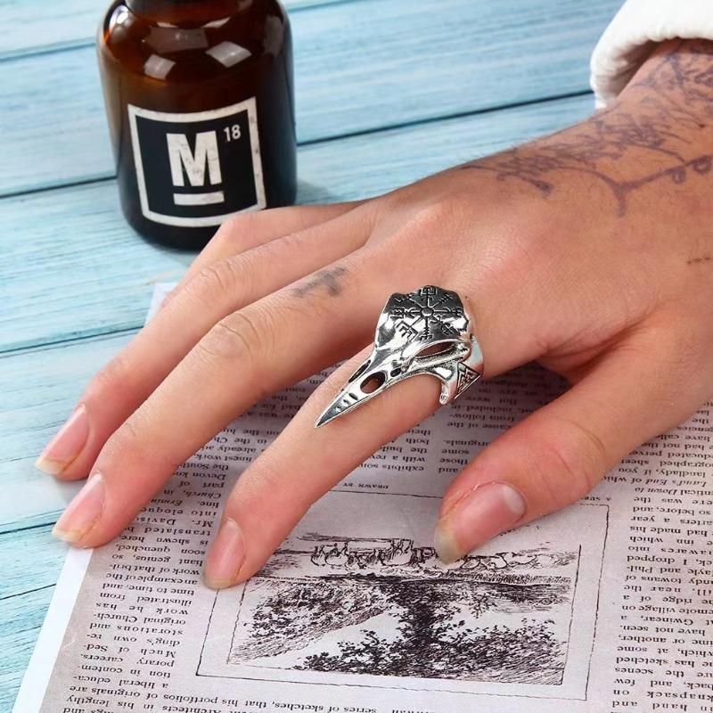 Vintage Punk Viking Bird Beak Pointed Alloy Men s Adjustable Opening Ring Party Creative Gift Jewelry resizable&Antique Silver
Vintage Punk Viking Bird Beak Pointed Alloy Men s Adjustable Opening Ring Party Creative Gift Jewelry resizable&Antique Silver