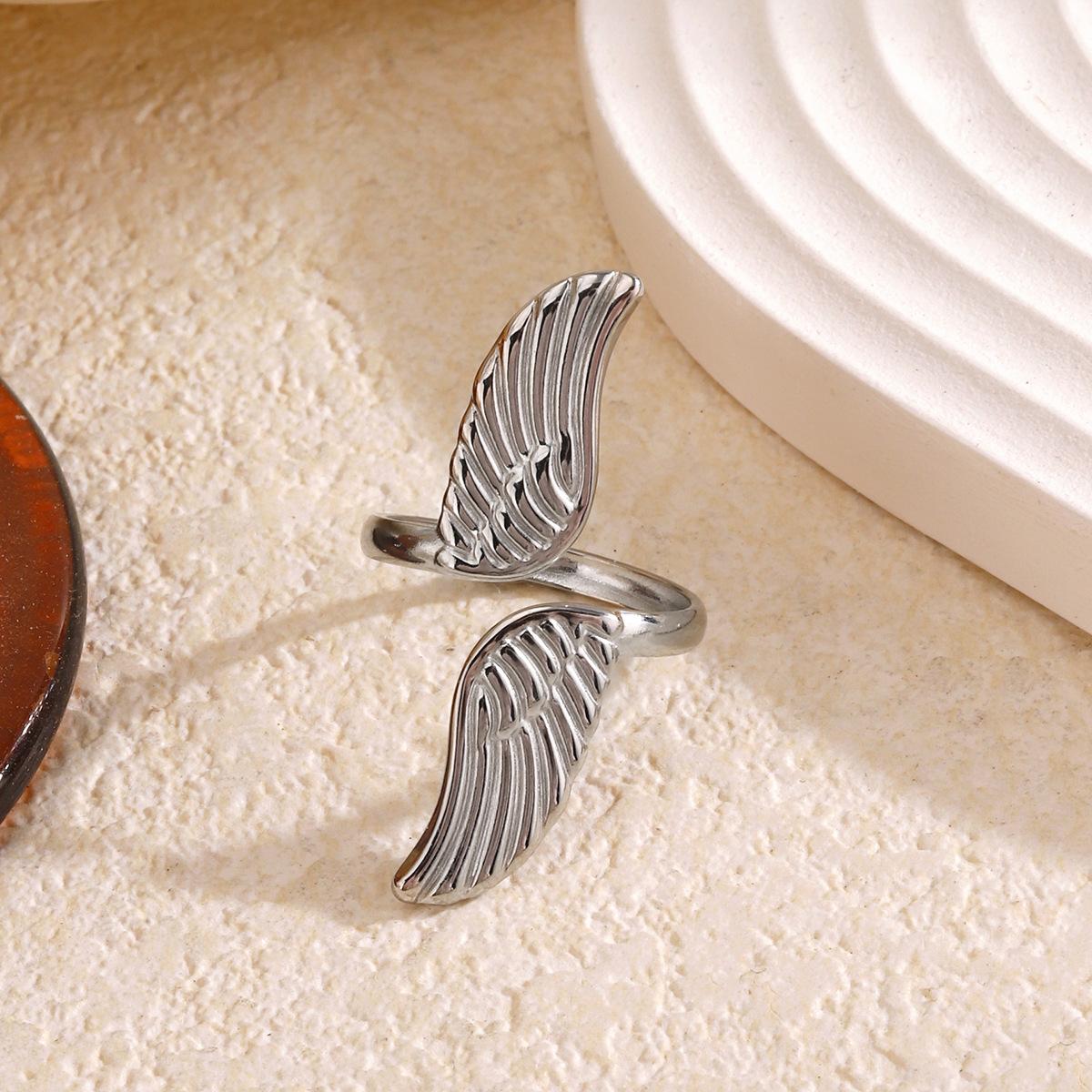Stainless Steel Rings for Women Men Exaggeration Punk Angel Wings Wide Edged Open Index Finger Ring Charm Zircon Accessories resizable
Stainless Steel Rings for Women Men Exaggeration Punk Angel Wings Wide Edged Open Index Finger Ring Charm Zircon Accessories resizable