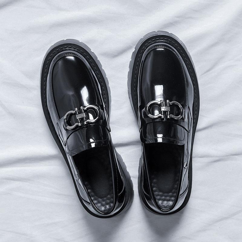 Мужские туфли из кожи с одной педалью, глянцевые, остроносые, повседневные туфли, модная обувь, стационарный магазин 21288-R 38
Мужские туфли из кожи с одной педалью, глянцевые, остроносые, повседневные туфли, модная обувь, стационарный магазин 21288-R 38