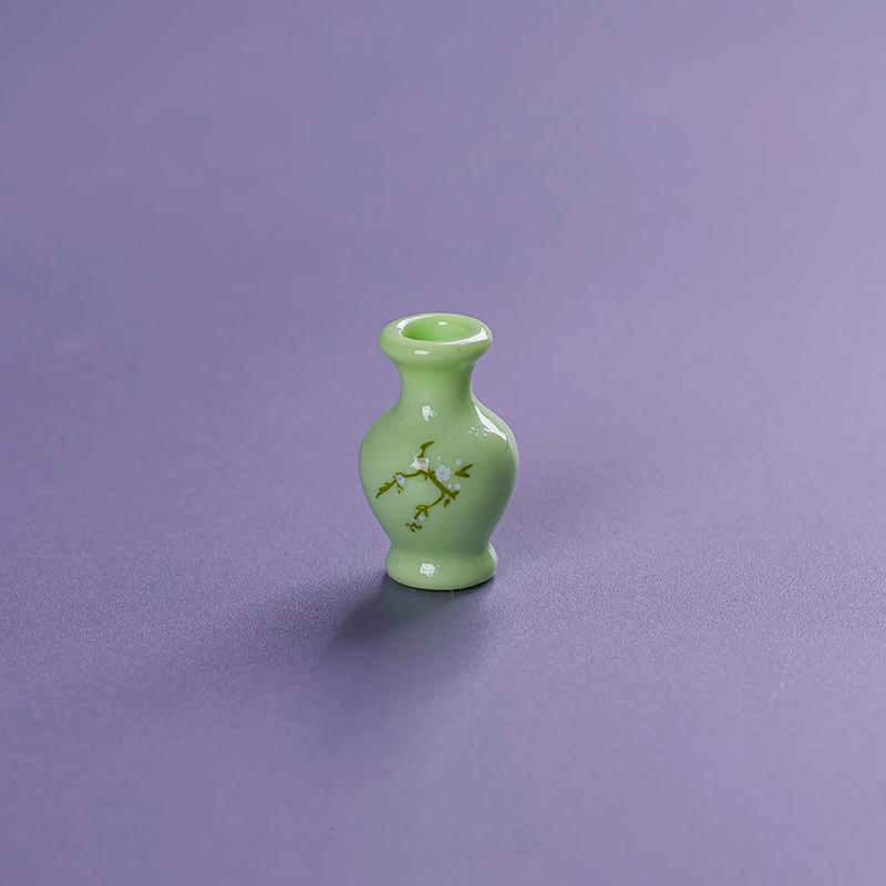 Mini Resin Decoration DIY Accessories Doll House Car Desktop Decoration Micro Landscape Simulation Antique Style Decorative Vase
Mini Resin Decoration DIY Accessories Doll House Car Desktop Decoration Micro Landscape Simulation Antique Style Decorative Vase