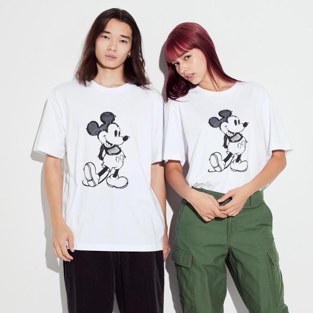 UNIQLO JAPAN Mickey Stans UT Графическая футболка с короткими рукавами, стандартный крой
UNIQLO JAPAN Mickey Stans UT Графическая футболка с короткими рукавами, стандартный крой