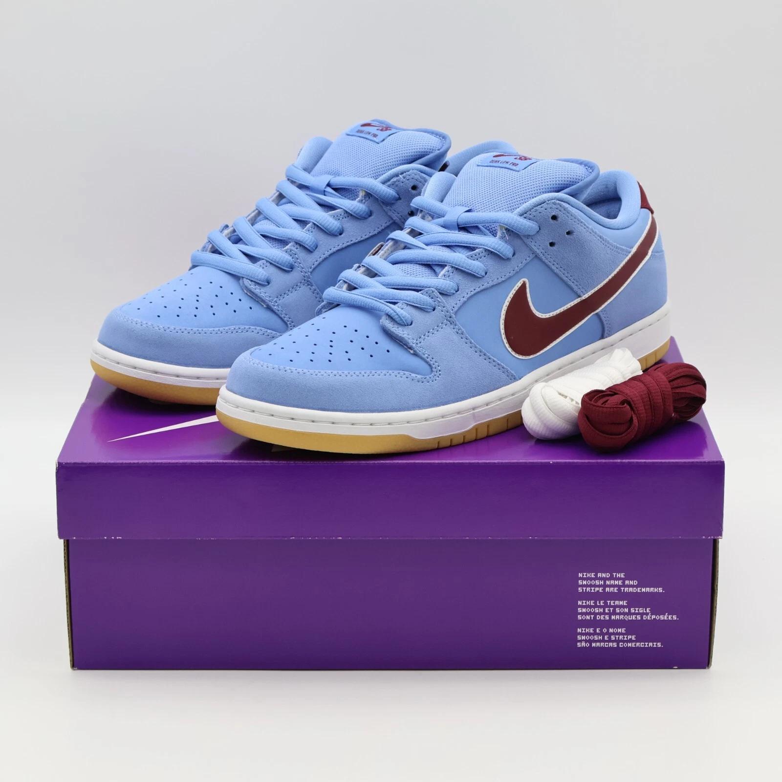 DQ4040-400 Nike SB Dunk Low Pro Phillies Valor Blue Team Maroon Burgundy (Men s) US 9
DQ4040-400 Nike SB Dunk Low Pro Phillies Valor Blue Team Maroon Burgundy (Men s) US 9