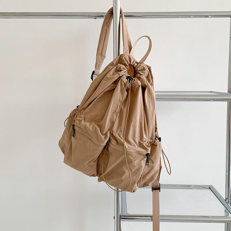 Рюкзак на шнурке Многокарманный Большой вместимости Школьный рюкзак Легкий Рюкзак для поездок и путешествий хаки
Рюкзак на шнурке Многокарманный Большой вместимости Школьный рюкзак Легкий Рюкзак для поездок и путешествий хаки