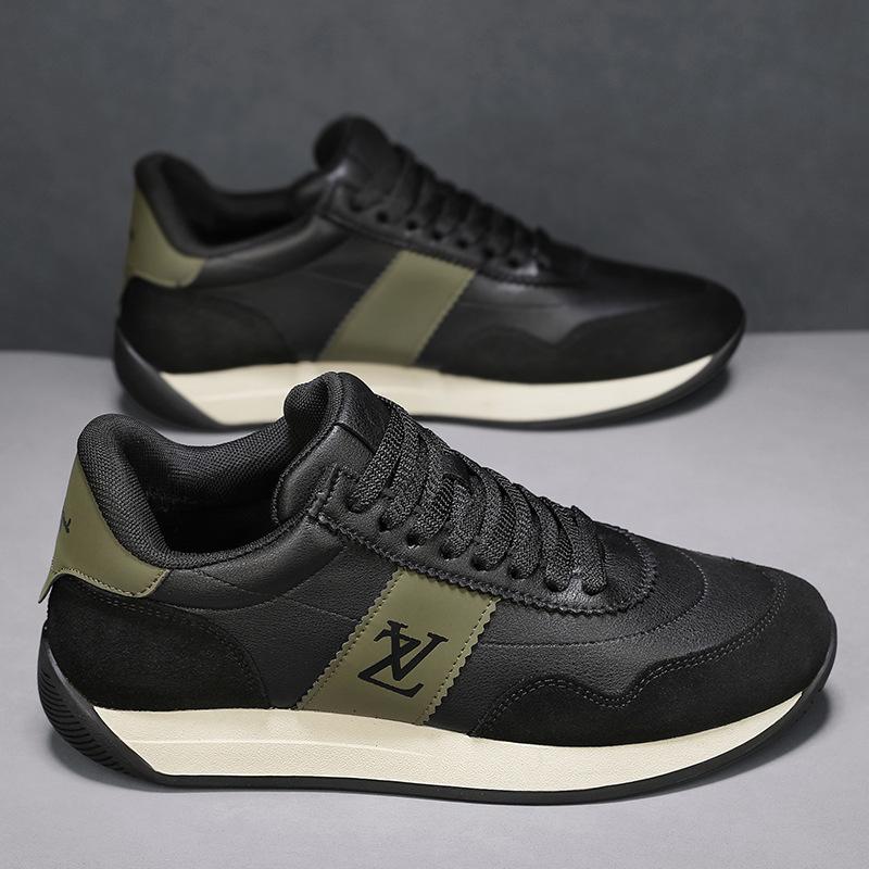 Casual men s shoes autumn and winter new leather surface four seasons sports jogging shoes student running shoes 44
Casual men s shoes autumn and winter new leather surface four seasons sports jogging shoes student running shoes 44