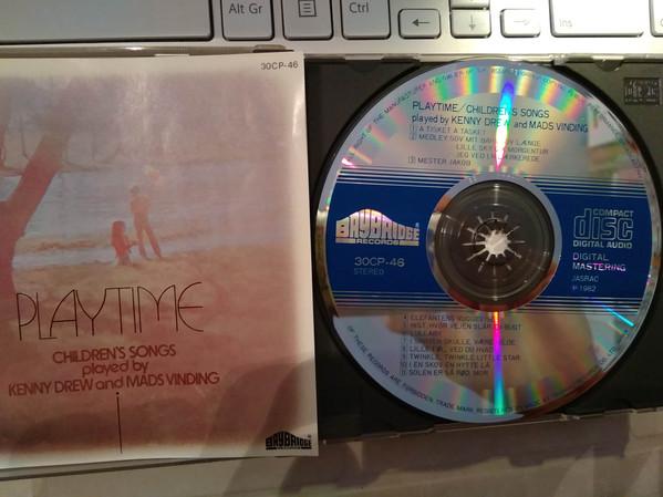 CD KENNY DREW, MADS VINDING - Playtime - Children s Songs Played 30CP46 Baybridge Recor 1982 Japan Jazz Used
CD KENNY DREW, MADS VINDING - Playtime - Children s Songs Played 30CP46 Baybridge Recor 1982 Japan Jazz Used