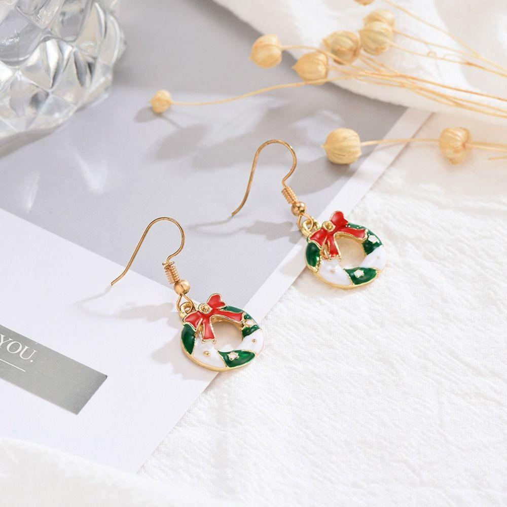 6/9 pairs/set Elk Christmas Earrings Set Dripping Oil Xmas Ear Hooks Snowman Bell Earrings Party 9 pair
6/9 pairs/set Elk Christmas Earrings Set Dripping Oil Xmas Ear Hooks Snowman Bell Earrings Party 9 pair