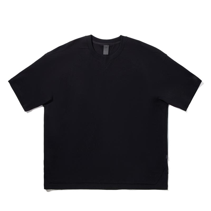 Li Ning Plain Round Neck Breathable Versatile Casual Short Sleeve T-Shirt Men Tops Black AHSVA99-1 M
Li Ning Plain Round Neck Breathable Versatile Casual Short Sleeve T-Shirt Men Tops Black AHSVA99-1 M