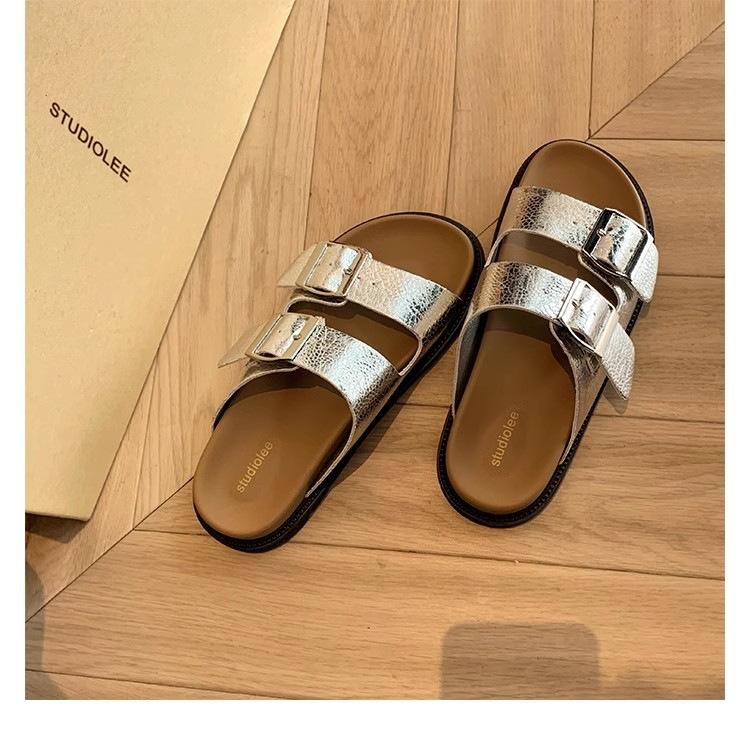 Повседневные однословные тапочки женские летние уличные туфли с ремешком и пряжкой полушлепанцы прохладные тапочки 40 серебряный
Повседневные однословные тапочки женские летние уличные туфли с ремешком и пряжкой полушлепанцы прохладные тапочки 40 серебряный