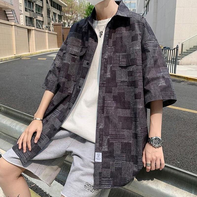 Рубашки в клетку в гонконгском стиле, свободного кроя, летние, повседневные, с воротником поло, мужская одежда, модные, с карманами, скомбинированные, базовые, однобортные рубашки XXL чёрный
Рубашки в клетку в гонконгском стиле, свободного кроя, летние, повседневные, с воротником поло, мужская одежда, модные, с карманами, скомбинированные, базовые, однобортные рубашки XXL чёрный