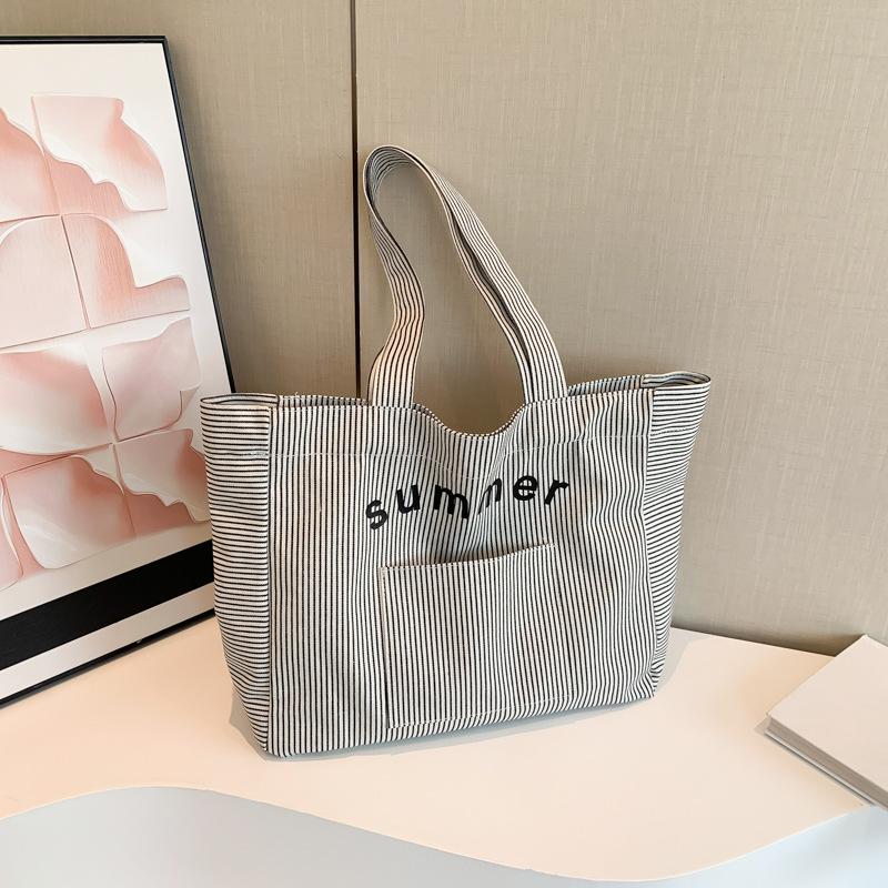 Новая летняя парусиновая сумка на одно плечо, полосатая женская сумка, повседневная сумка-тоут, двухслойная сумка, сумка-тоут большой вместимости
Новая летняя парусиновая сумка на одно плечо, полосатая женская сумка, повседневная сумка-тоут, двухслойная сумка, сумка-тоут большой вместимости