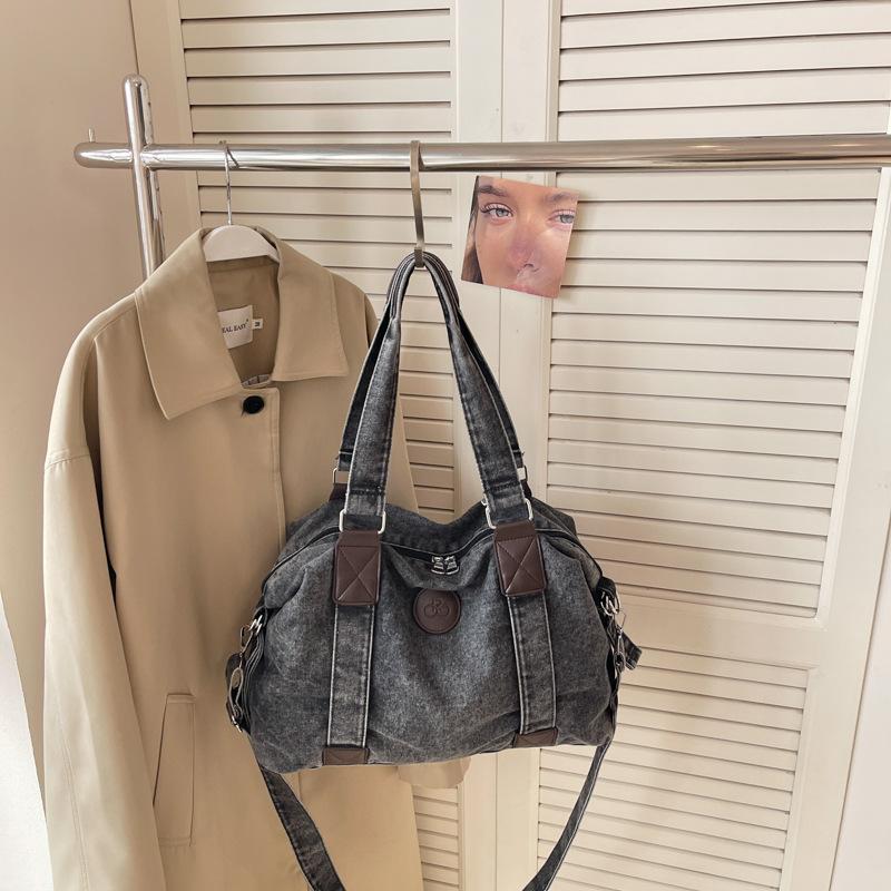 New Fashi Versatile Crossbody Bags Large Capacity Casual Denim Bost Shoulder Bag for Women Minimalist Commuting Bags чёрный
New Fashi Versatile Crossbody Bags Large Capacity Casual Denim Bost Shoulder Bag for Women Minimalist Commuting Bags чёрный