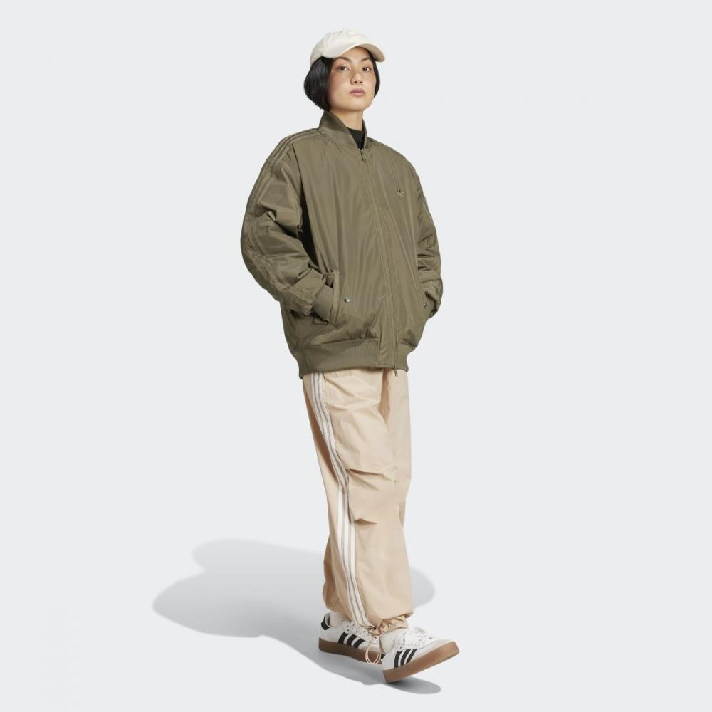 Adidas Minimal Oversized Sst Bomber Jacket Iw8421 AXS
Adidas Minimal Oversized Sst Bomber Jacket Iw8421 AXS