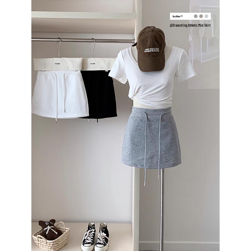 American-Style Gray Sporty A-Line Midi Skirt with Yoga Pants for Women - 2025 Summer Collection XL
American-Style Gray Sporty A-Line Midi Skirt with Yoga Pants for Women - 2025 Summer Collection XL
