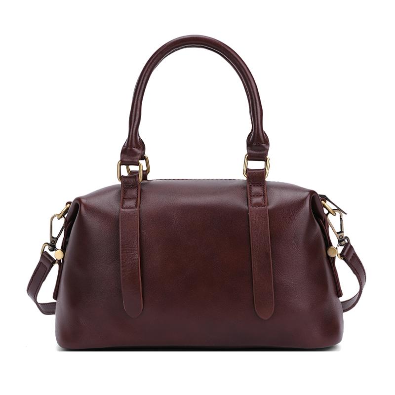 2025 Autumn New Glossy PU Shoulder & Crossbody Bags Large Capacity High Quality Sense of Luxury Temperament Handbags for Women
2025 Autumn New Glossy PU Shoulder & Crossbody Bags Large Capacity High Quality Sense of Luxury Temperament Handbags for Women