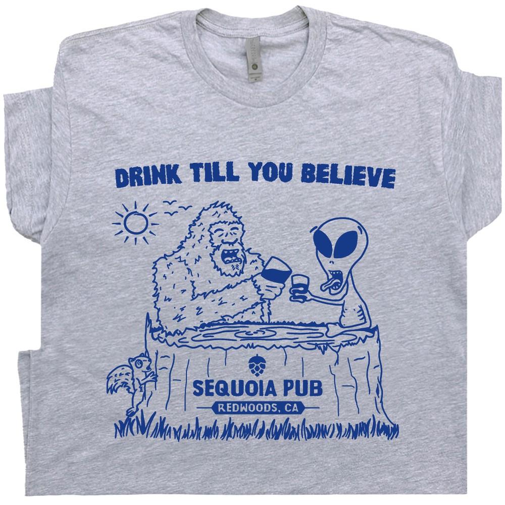 Футболка Bigfoot Beer Крутая футболка с инопланетянином Винтажная футболка для бара/паба Странная криптозоология 4XL
Футболка Bigfoot Beer Крутая футболка с инопланетянином Винтажная футболка для бара/паба Странная криптозоология 4XL