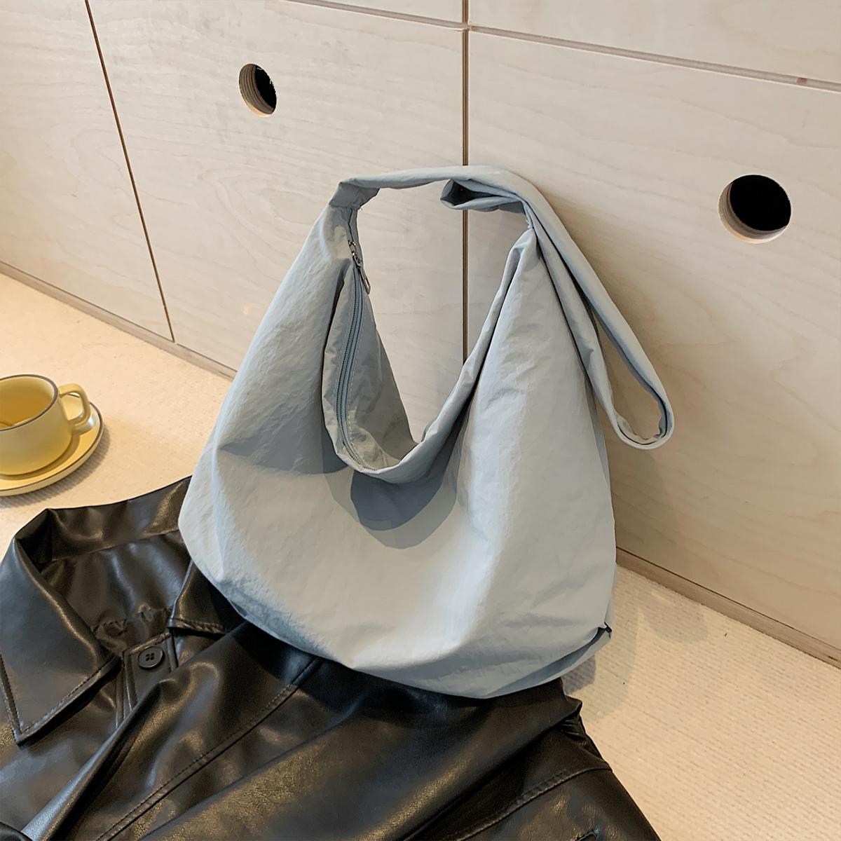 Crossbody Shoulder For Women Lightweight Stitching Nylon Handbag Large Capacity Zipper Closure For Daily Shopping Shoulder Bag Quality
Crossbody Shoulder For Women Lightweight Stitching Nylon Handbag Large Capacity Zipper Closure For Daily Shopping Shoulder Bag Quality